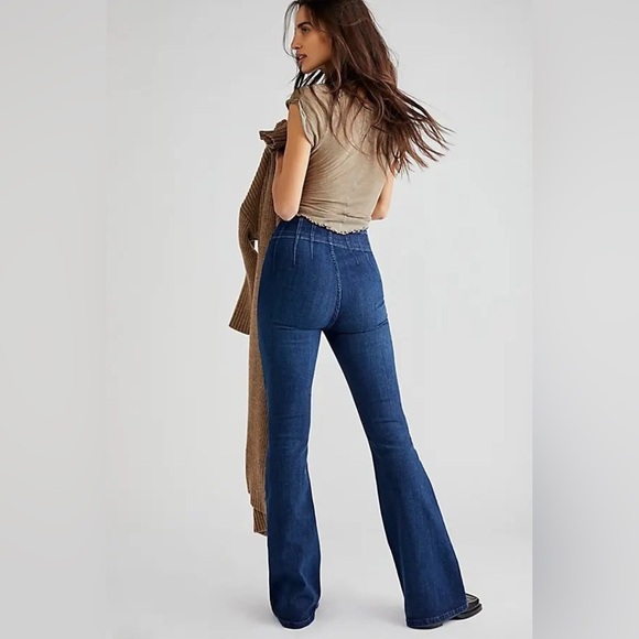 We The Free Jayde Flare Jeans - Night Sky - Picture 2 of 6